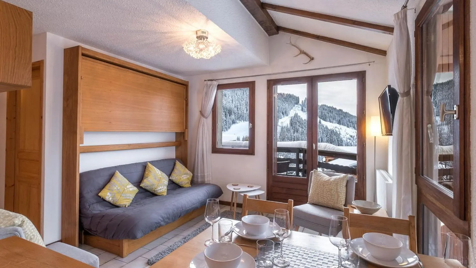 Appartement Moderne Pour 4 Personnes A Courchevel 1650, Proche Des Pistes - Fr-1-563-49 France
